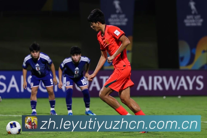 历史第一人二十五岁辛纳大师赛五连冠世界第三九连败对手提前为他赛场观察:最新赛事动态与深度分析 历史第一人二十五岁辛纳大师赛五连冠世界第三九连败对手提前为他赛场观察:最新赛事动态与深度分析
